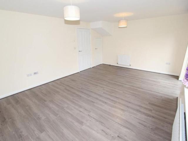 Townhouse for rent in Beaconside, Stafford