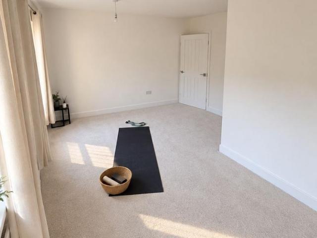 Townhouse for rent in West Yorkshire
