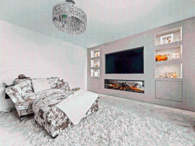 Townhouse for rent in Adwalton, Leeds