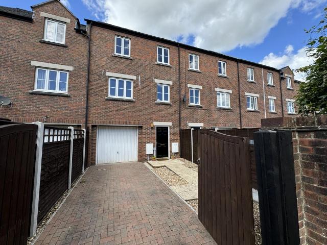 House for rent in Firepool, Rumwell