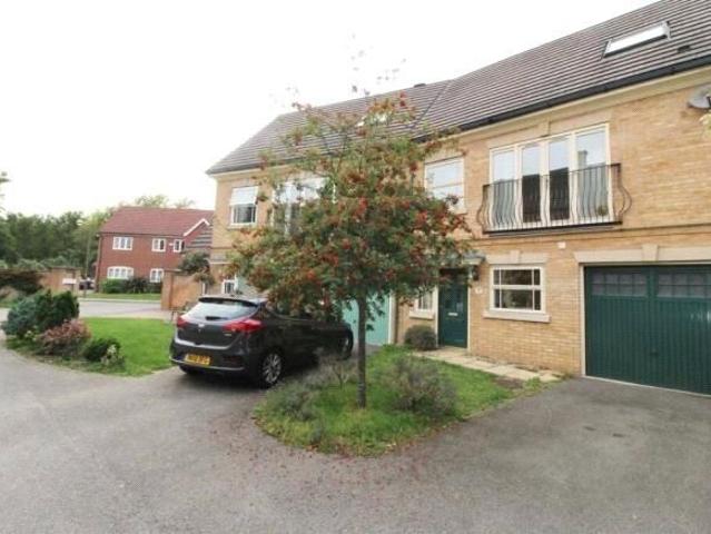 Townhouse for rent in Shenley Brook End, Isle Of Man