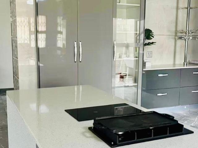 Townhouse for rent in Waterkloof, Gauteng