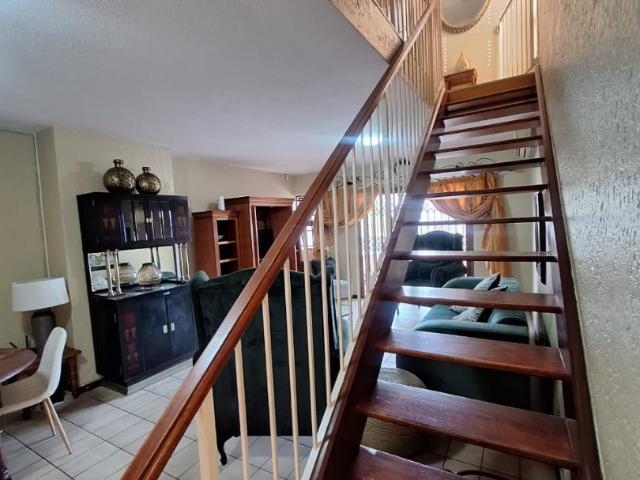 Townhouse for rent in Waterkloof, Gauteng