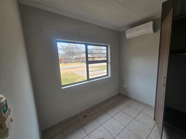 Townhouse for rent in Lephalale, Limpopo