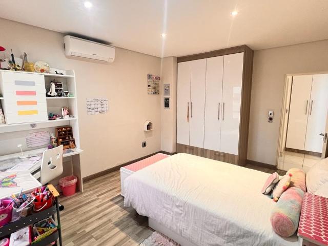Townhouse for rent in Vosloorus, Gauteng