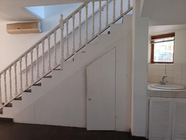 Townhouse for rent in Seaview, Kwazulu-natal