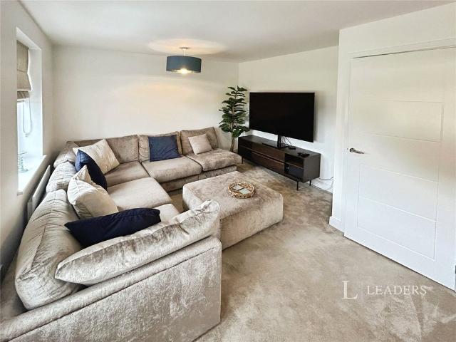 Townhouse for rent in Baron St Martin, Barholm