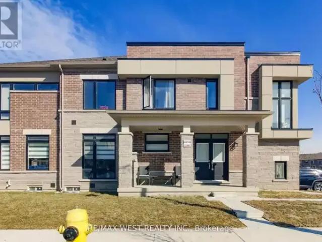 Townhouse for rent in York, Ontario