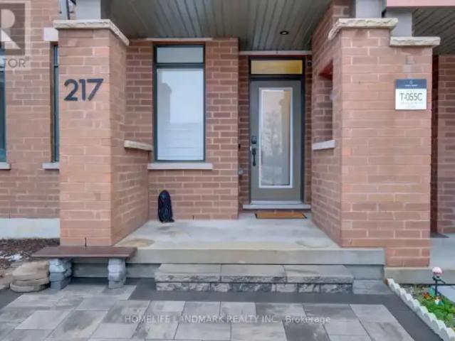 Townhouse for rent in York, Ontario