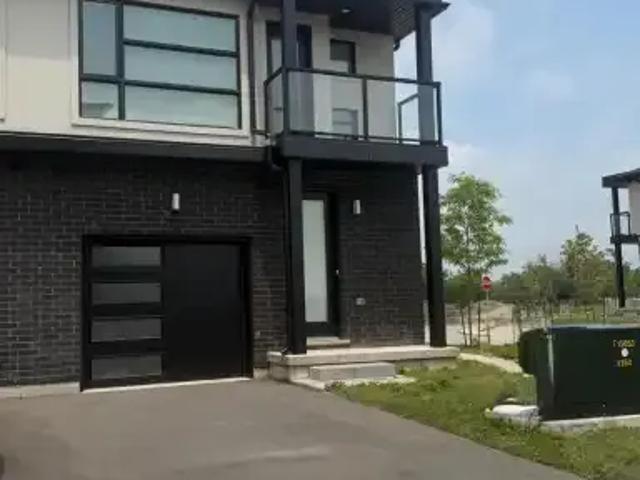 Townhouse for rent in Niagara, Ontario