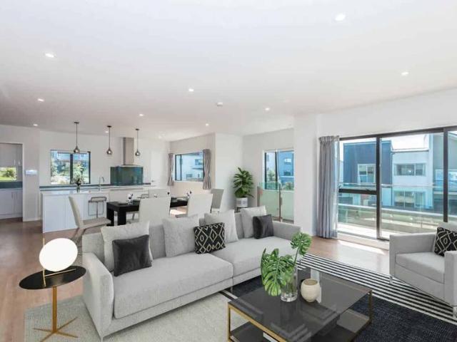 Townhouse for rent in Whangaparaoa, Oroua County