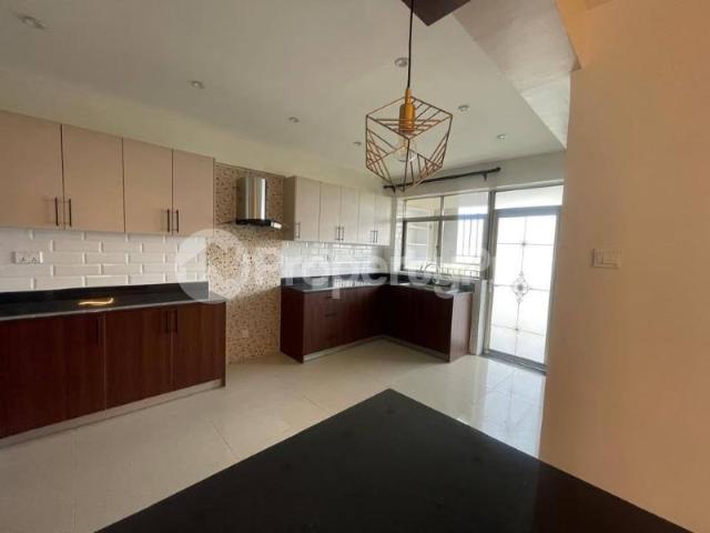 Townhouse for rent in Lavington, Nairobi