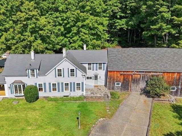 House for sale in Townsend, Middlesex County