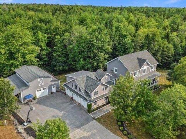 House for sale in Maine