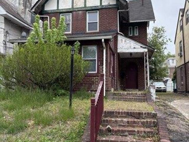 House for sale in Trenton, New Jersey