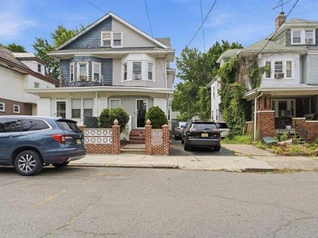 House for sale in Trenton, New Jersey