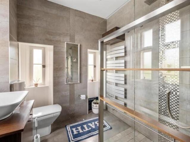 House for sale in Kelvinside, Glasgow