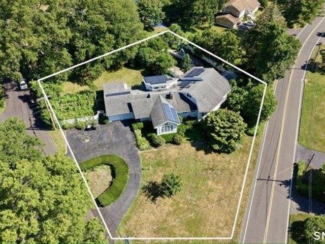 House for sale in Trumbull, Connecticut