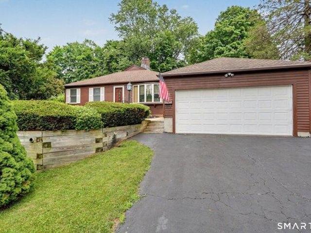 House for sale in Trumbull, Connecticut