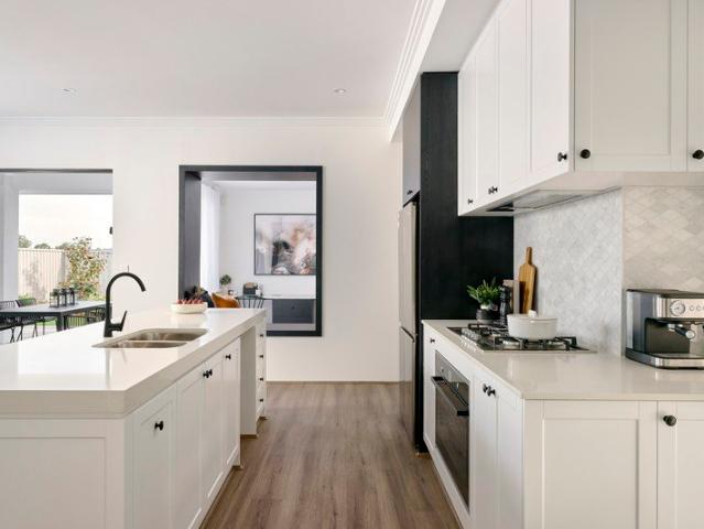 Cottage for sale in Piara Waters, Western Australia