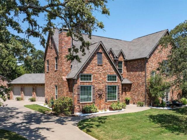 House for sale in Mabank, Texas