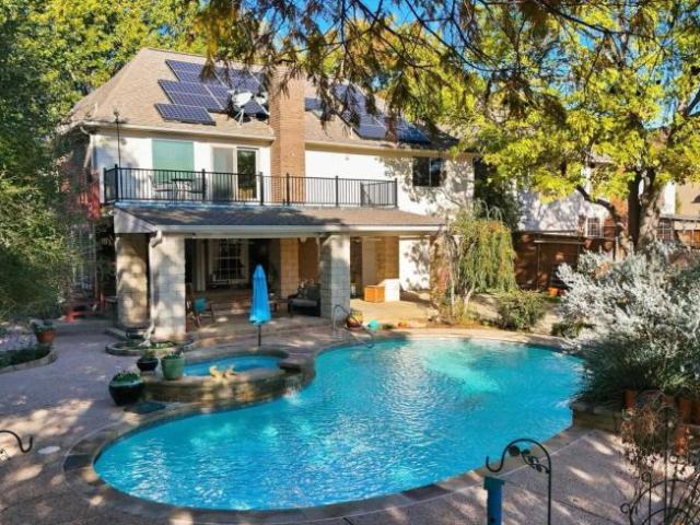 House for sale in Irving, Texas