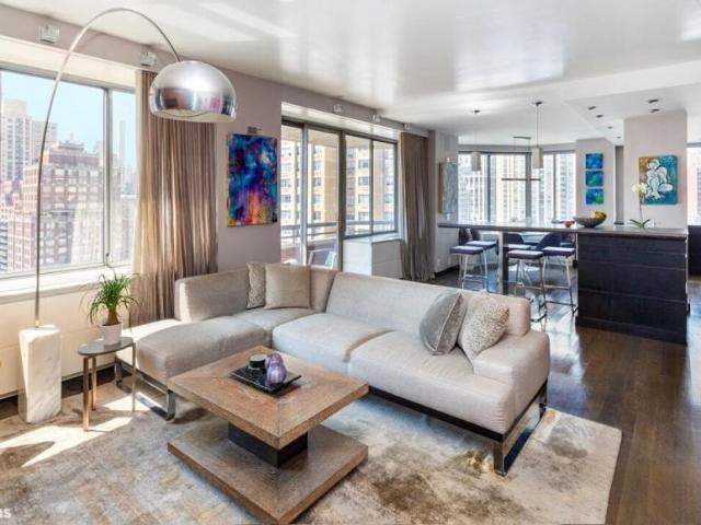 Apartment for sale in Arverne, New York