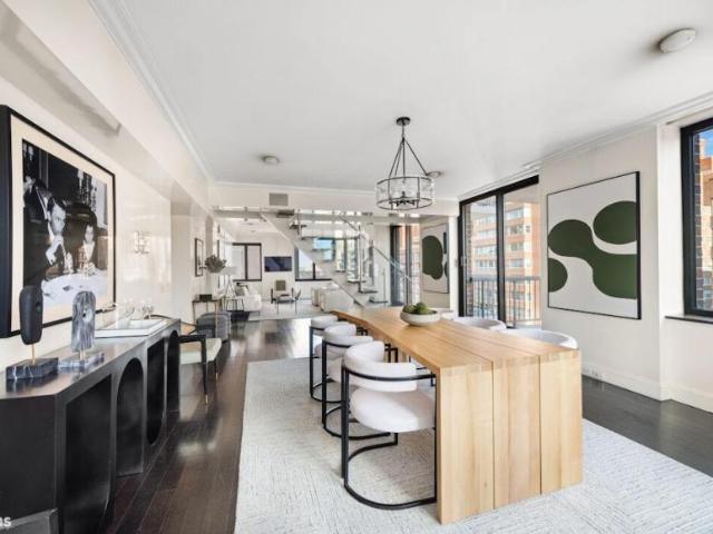 Apartment for sale in Arverne, New York