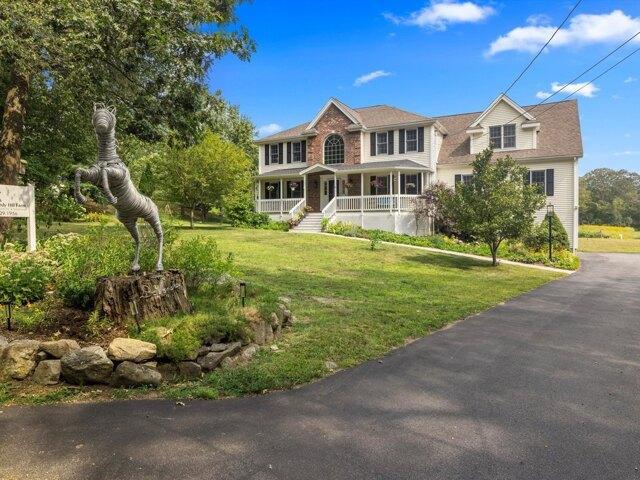 House for sale in Upton, Massachusetts