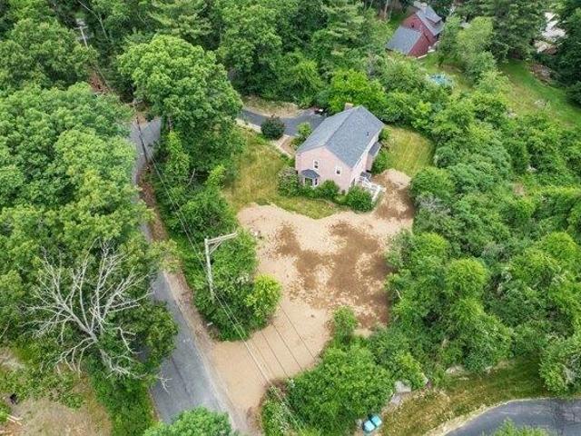 House for sale in North Uxbridge, Massachusetts