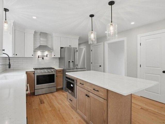 House for sale in North Uxbridge, Massachusetts