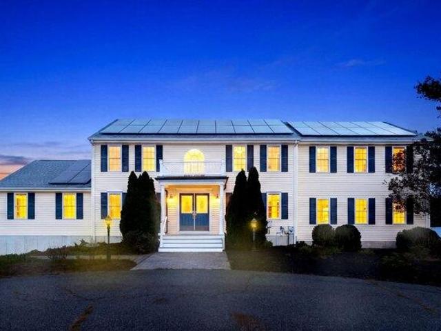 House for sale in Wheelockville, Uxbridge