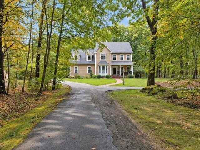House for sale in Uxbridge, Worcester County