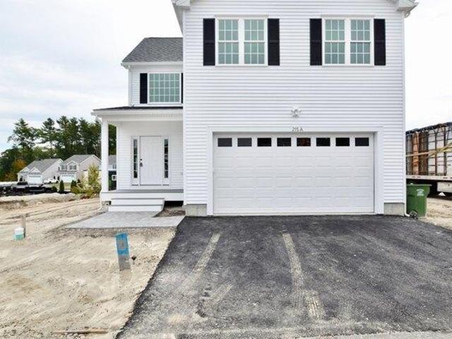 House for sale in Uxbridge, Worcester County