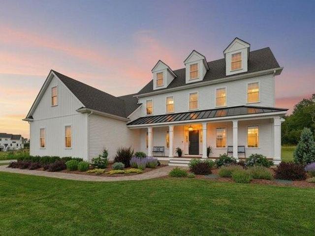 House for sale in Uxbridge, Worcester County