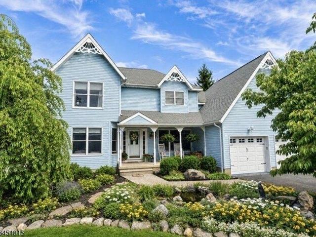 House for sale in Glenwood, New Jersey