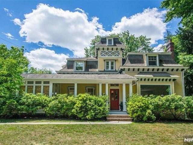 House for sale in Verona, New Jersey