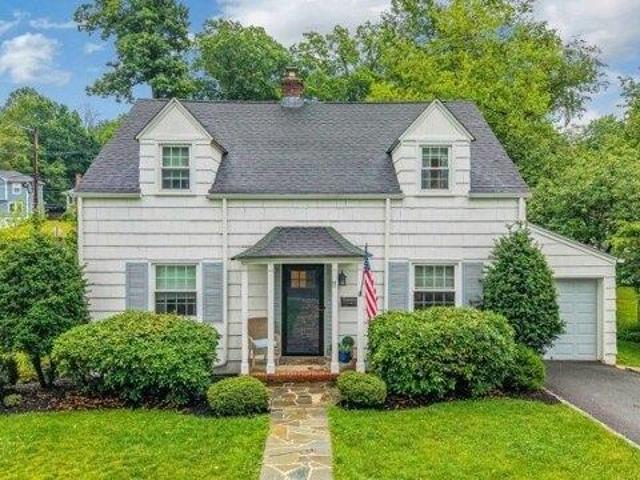 House for sale in Verona, New Jersey