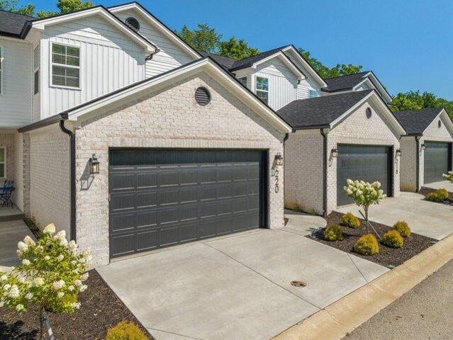 Condo for sale in Versailles, Kentucky