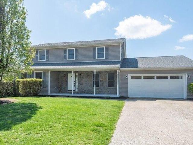 House for sale in Versailles, Kentucky