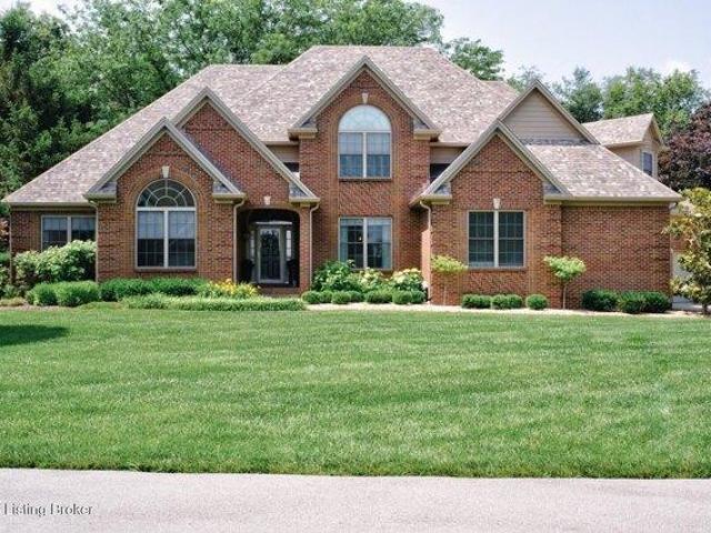 House for sale in Versailles, Kentucky