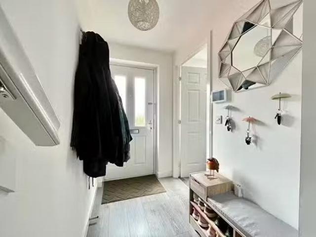 House for sale in Rumbling Bridge