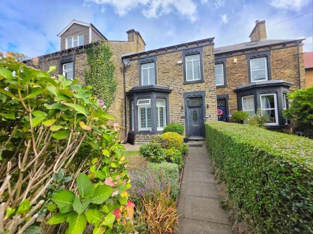Farm for sale in Worsbrough Common, Worsbrough