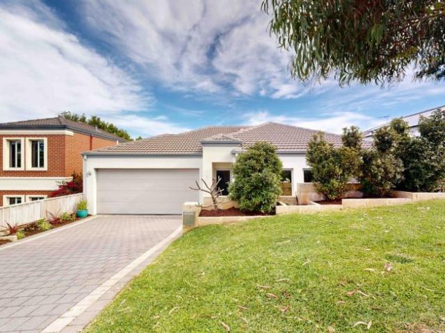 Villa for sale in Joondanna, City of Stirling
