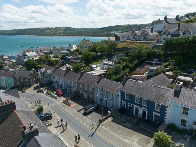 House for sale in New Quay