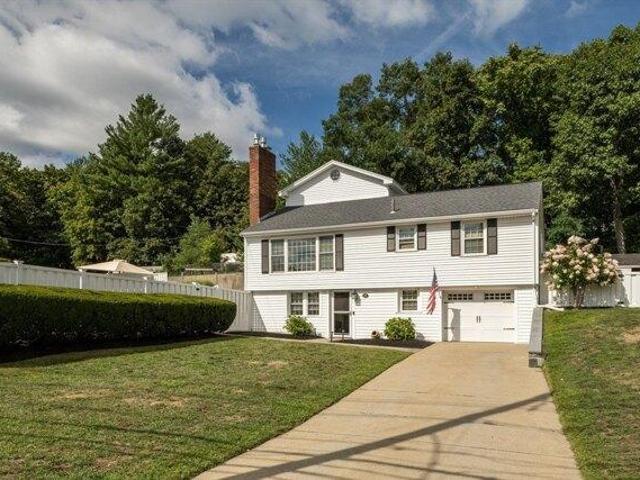 House for sale in Wakefield, Massachusetts