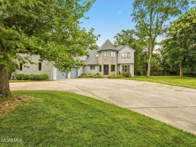 House for sale in Monmouth, New Jersey