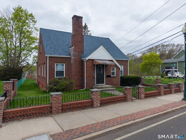 House for sale in Wallingford, Connecticut