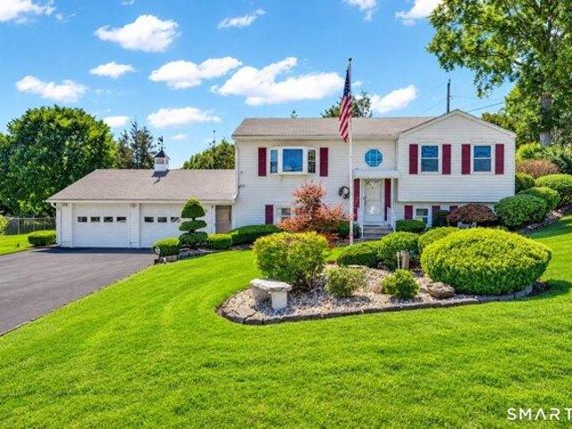 House for sale in Cook Hill, Wallingford
