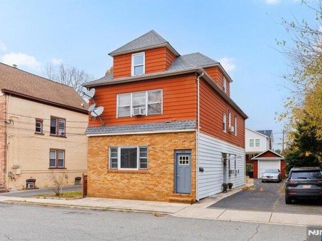 House for sale in Wallington, New Jersey